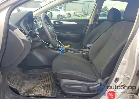 2018 Nissan Sentra S z USA, uszkodzony, nr VIN 3N1AB7APXJY342116